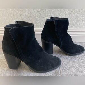 Dolce Vita Black Suede Boots